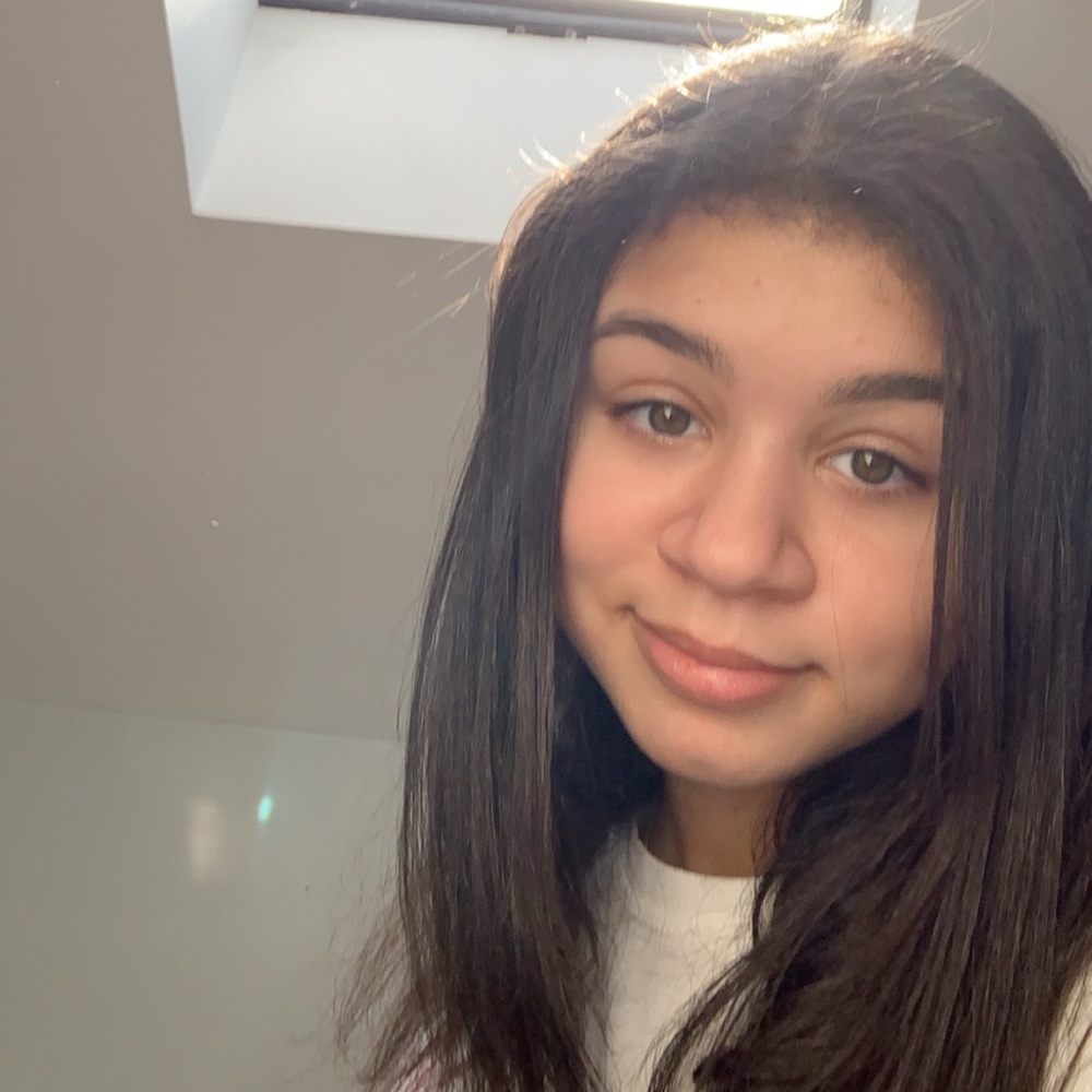 Meet your Posher, Maddie